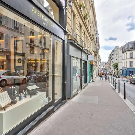 Apartment Cosy And Bright Located In 18 Paris